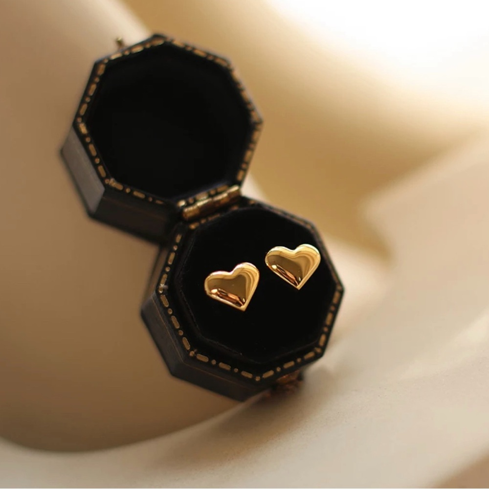 18k Gold Filled Heart Stud Earrings for women